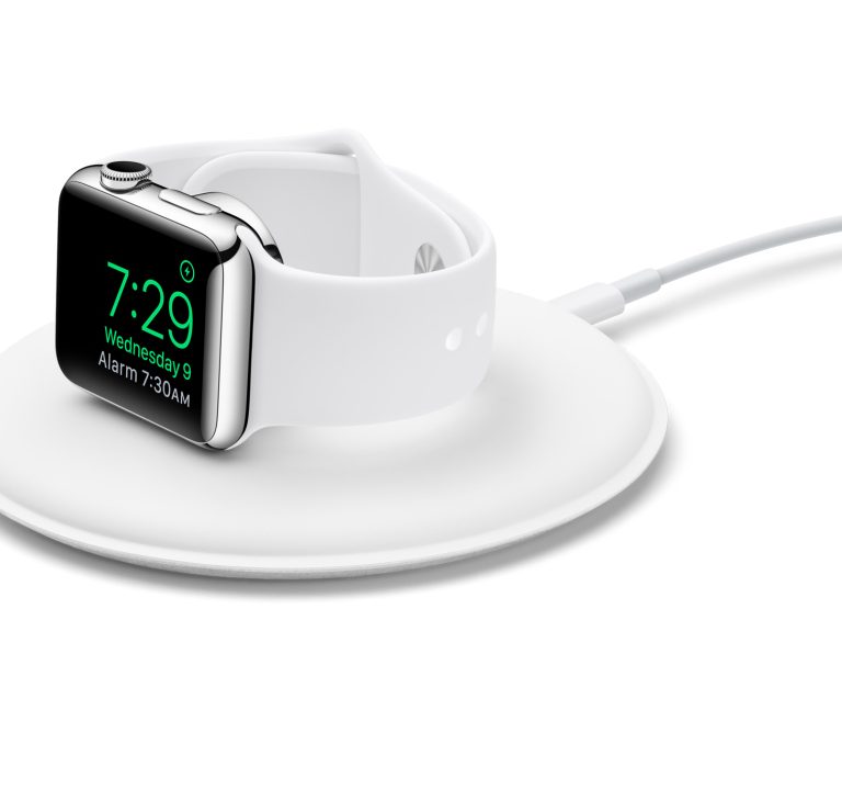 Apple-Watch-Magnetic-Charging-Dock-34RCharging-SCREEN-copy