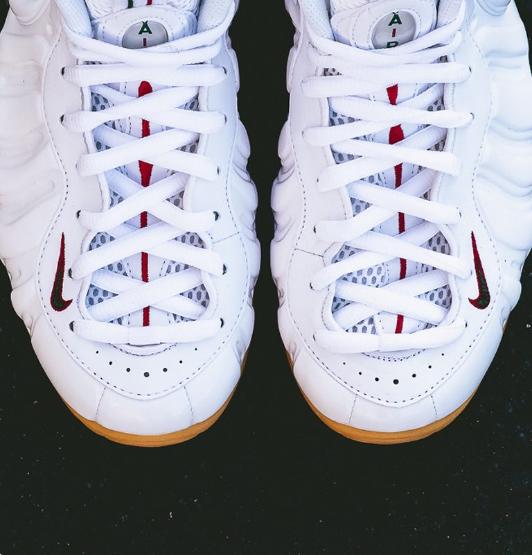 Nike_Air_Foamposite_Pri_One_White_Green_Red_Gucci_Colorway_Sneaker_POlitics_Hypebeast_4_1024x1024