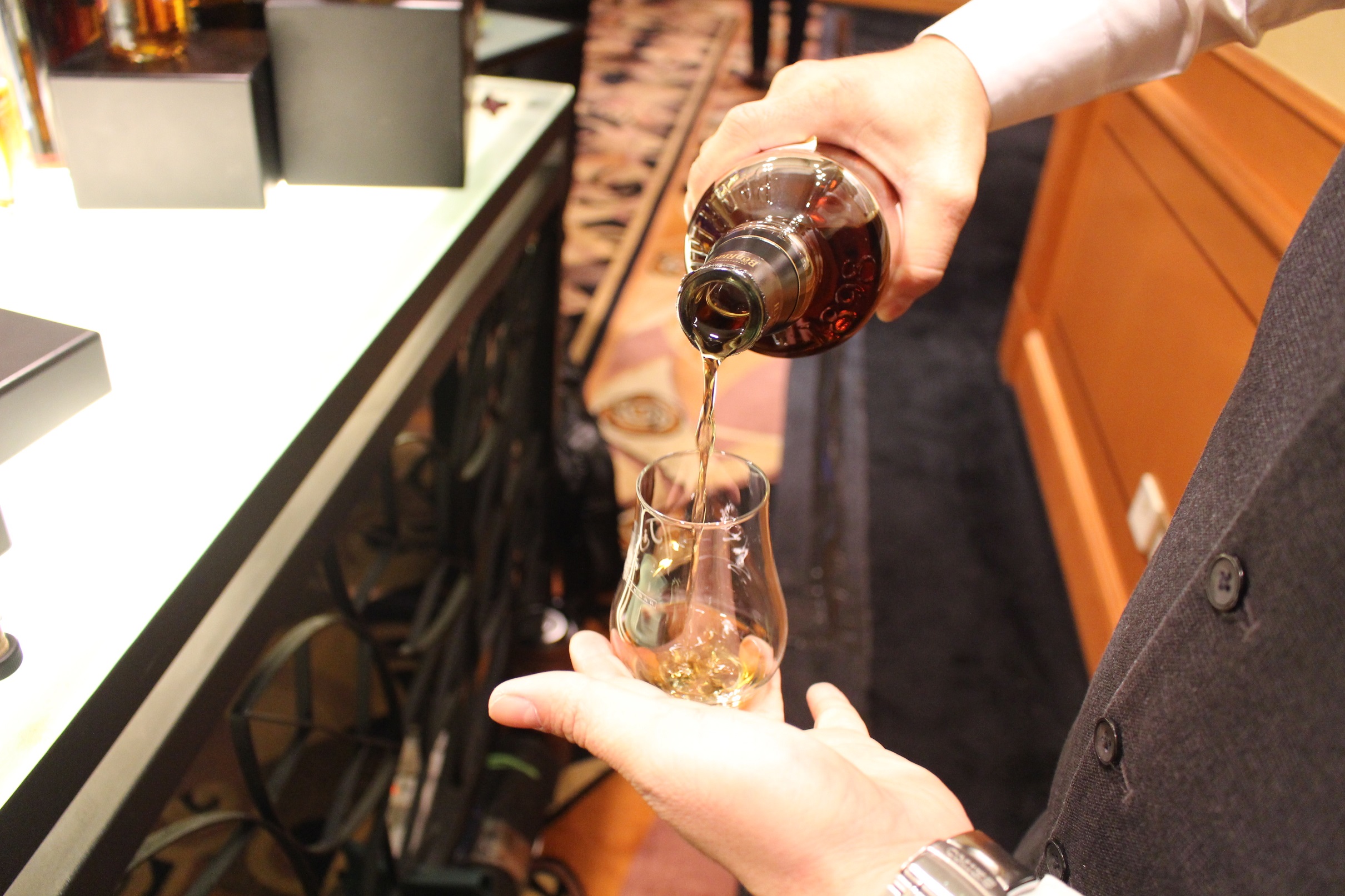 參加者可於品味區品嚐到57個來自全球各地不同品牌的威士忌佳釀 (2)