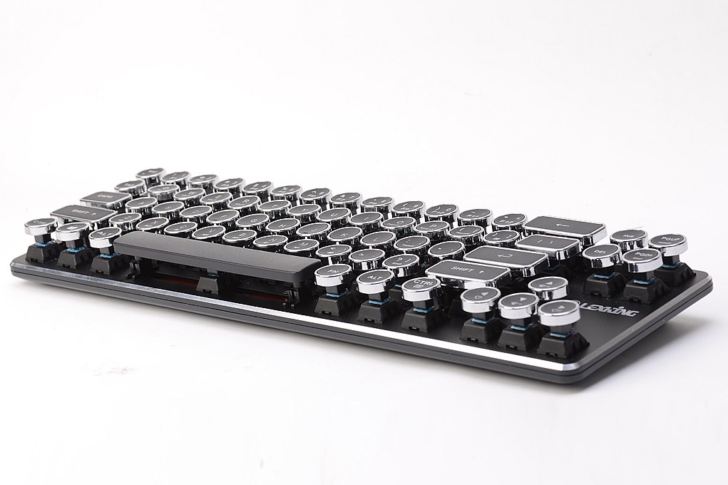 lexking-typewriter-keyboard-01