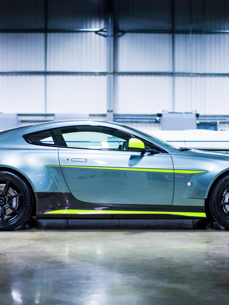aston-martin-vantage-gt8-turns-the-v8-vantage-up-a-notch_3