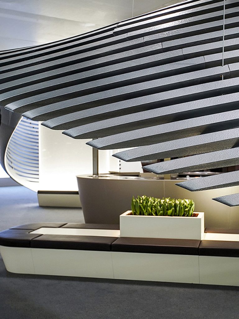 lamellae-jewellry-range-design-zaha-hadid-architects-georg-jensen-baselworld-2016_dezeen_1568_2