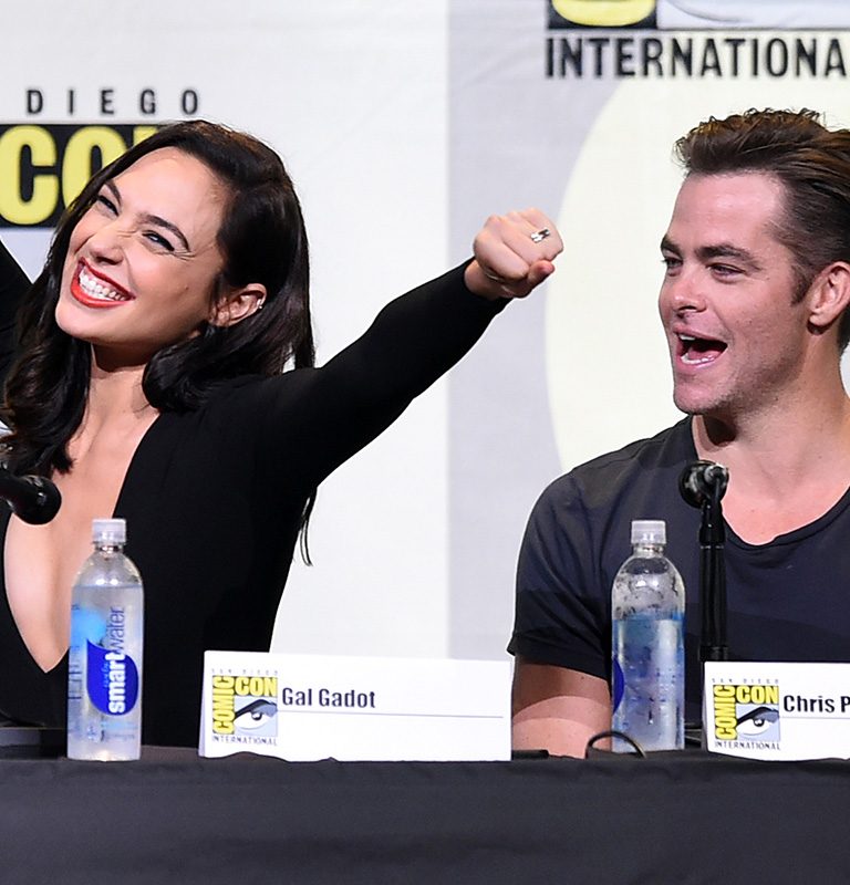 comic-con-wonder-woman-gal-gadot-chris-pine