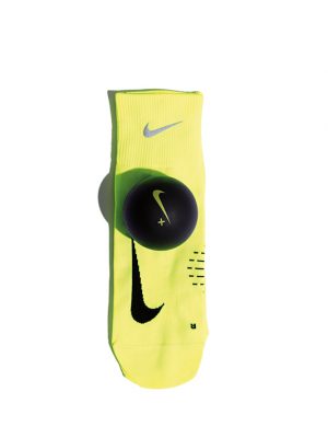 Nike螢光色短襪、舒緩肌肉球