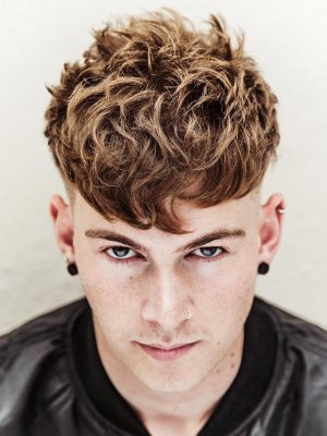braid-barbers-popular-mens-hair-cut-textured-crop-short-mens-hair-2018-wavy-curly