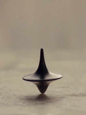 Inception-Spinning-Top-3