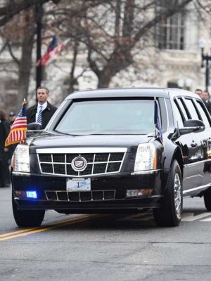 Donald-Trump-brand-new-Cadillac-One-2