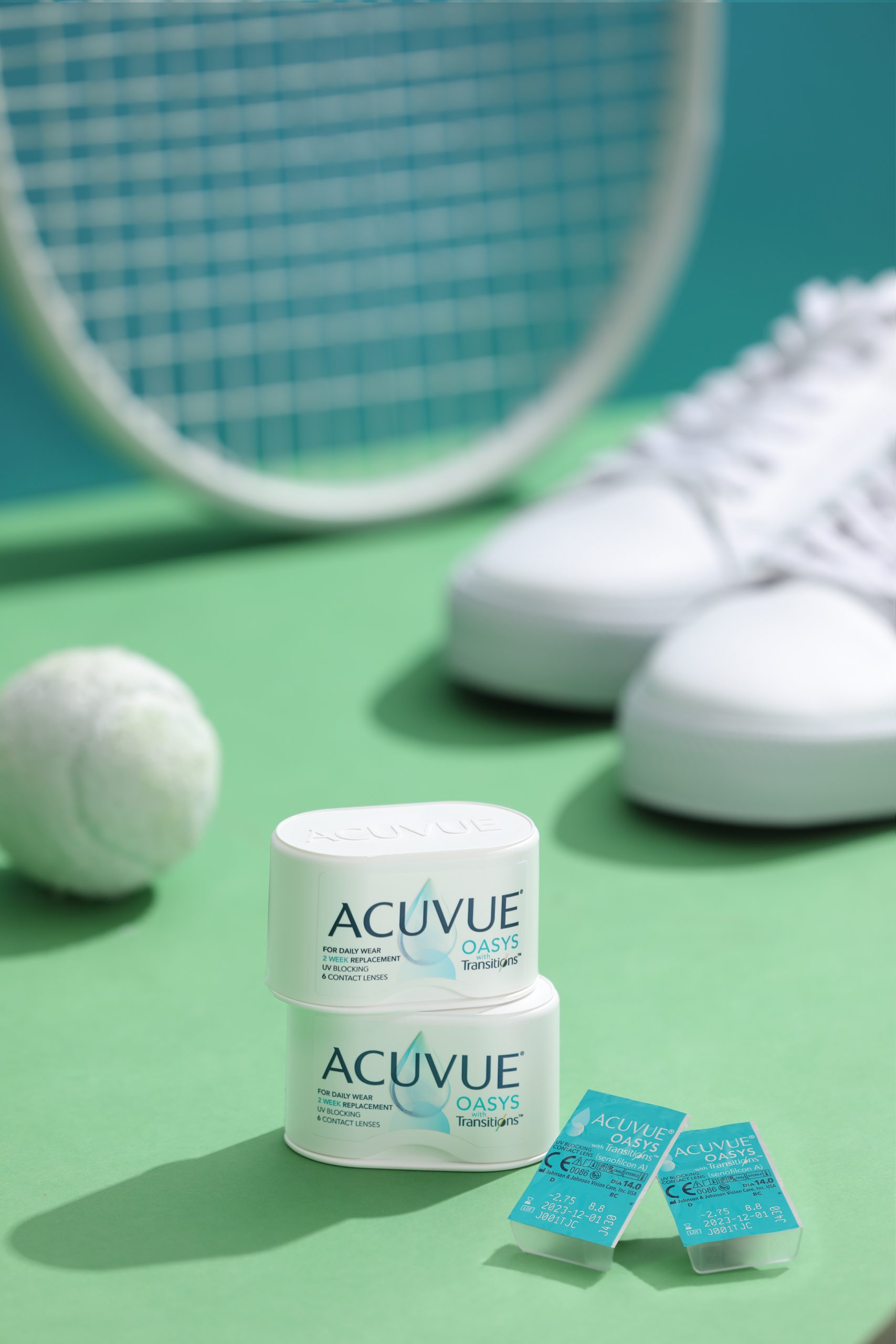 ACUVUE® OASYS with Transitions™_Sports Theme_1