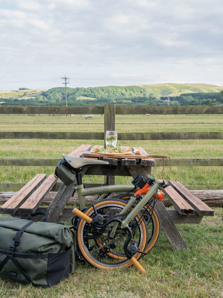 Brompton Explore_Lifestyle shot_12