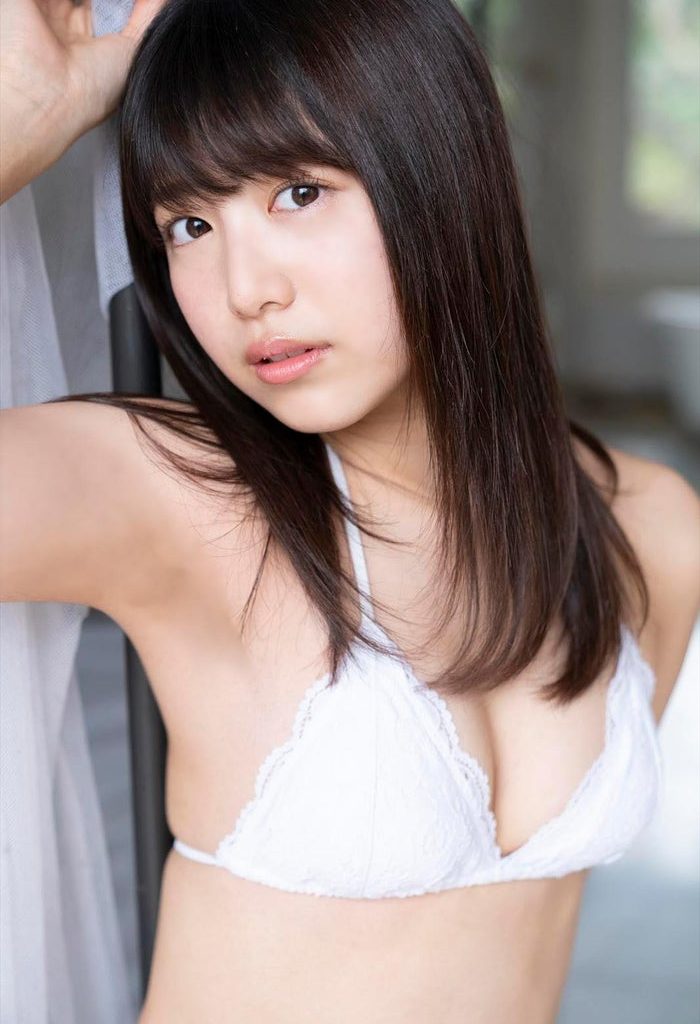 吉田莉桜／撮影：唐木貴央／（C）ヤングチャンピオン編集部__