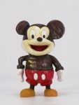 「幼稚園水準」大有來頭 “What’s Up” Mickey全球限量 (2)