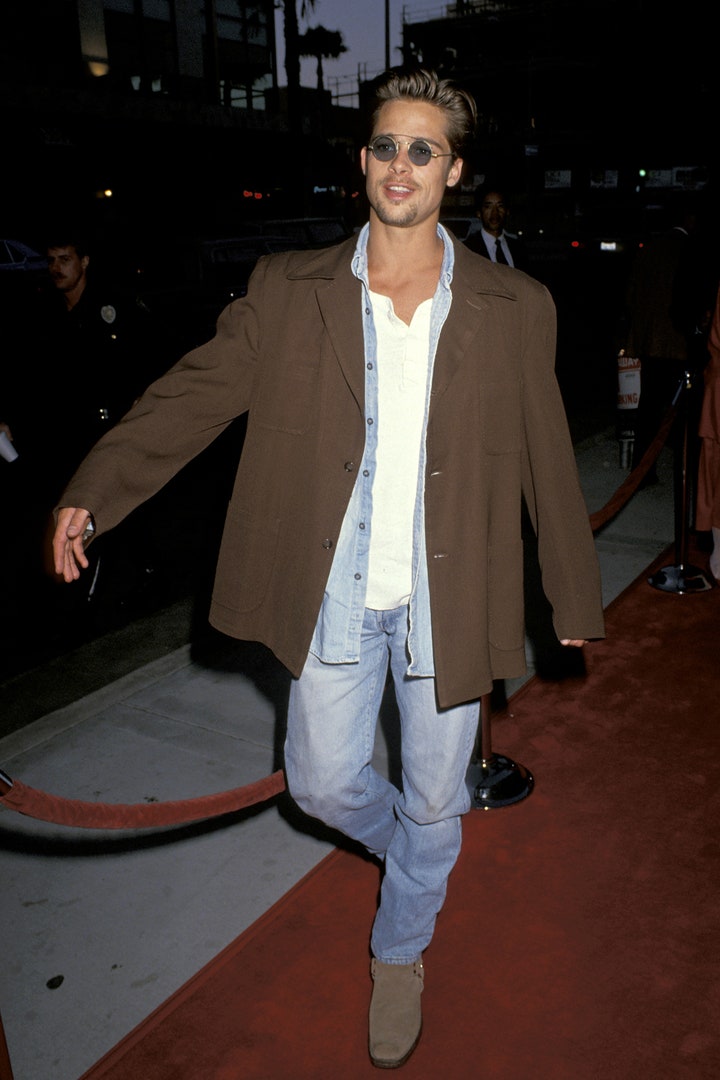Brad Pitt驚喜穿裙裝現身《Bullet Train》宣傳活動 | 回顧性感男神畢彼特9個經典造型