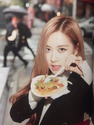 14-SCAN-BLACKPINK-Rose-Japan-First-Official-Photobook-22-May-2019