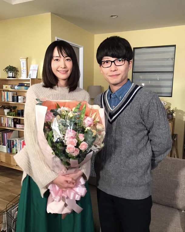 要娶到「國民老婆」就要這樣穿｜星野源原來是靠這些穿搭俘虜新垣結衣的心