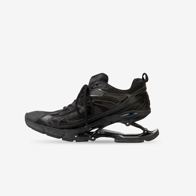 讓你瞬間無痛增高最少4cm丨Balenciaga最新X-Pander懸掛式鞋跟波鞋開始預售