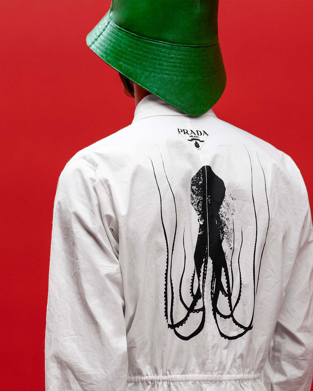 Prada 2022春夏男裝系列11大看點一覽丨男神宋江、李鐘碩及Win Metawin隔空支持時裝騷