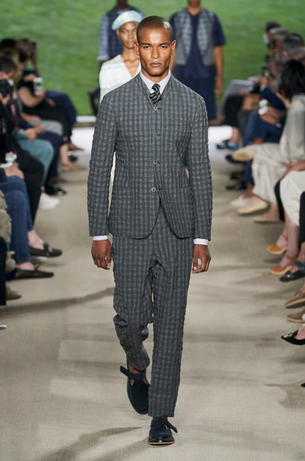 Armani 2022春夏男裝系列9大重點你要知丨疫情後回歸初心的首場實體時裝騷 men's uno Hong Kong