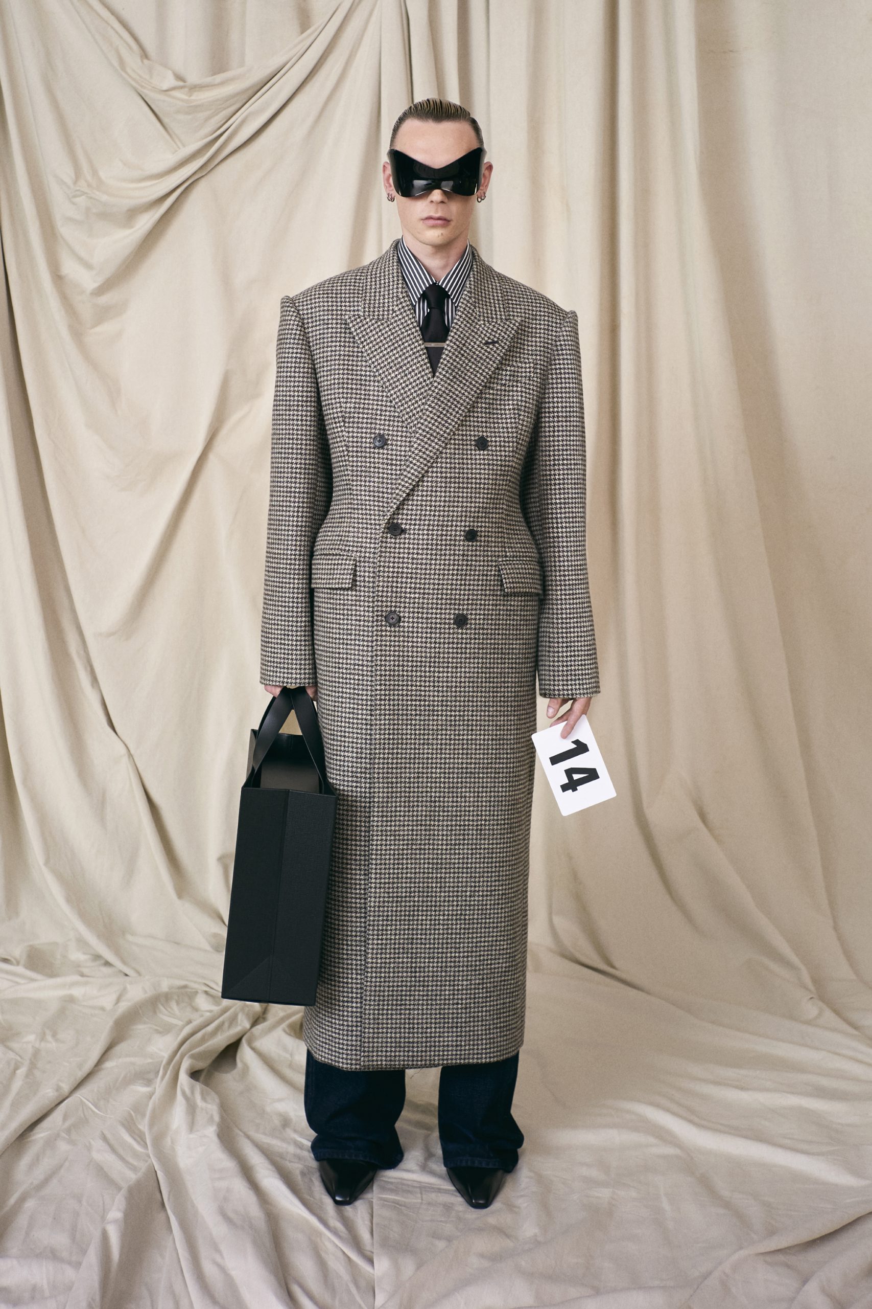 Balenciaga Couture第50季高級訂製系列9大亮點一覽丨由Demna Gvasalia告訴你Haute Couture才是品牌的DNA