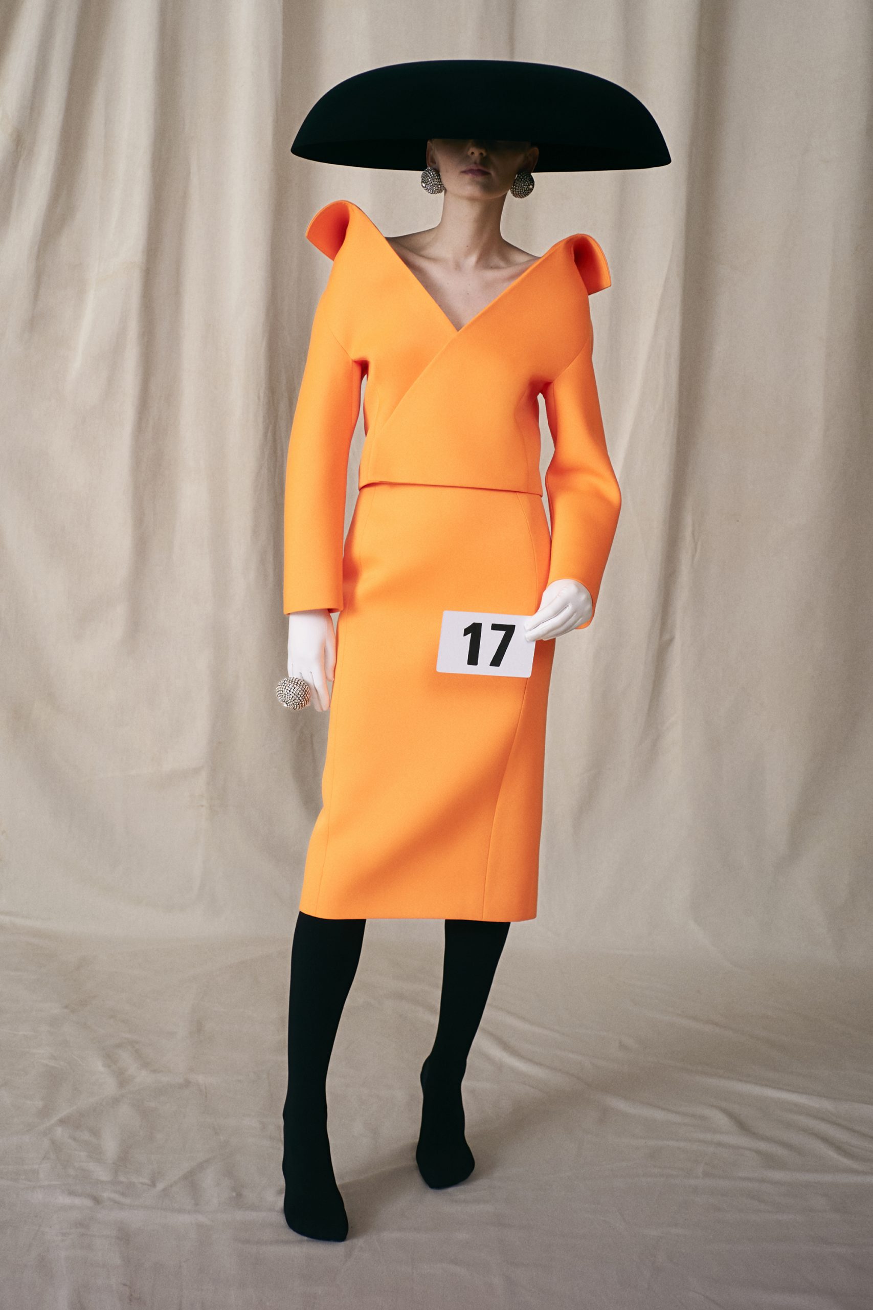 Balenciaga Couture第50季高級訂製系列9大亮點一覽丨由Demna Gvasalia告訴你Haute Couture才是品牌的DNA