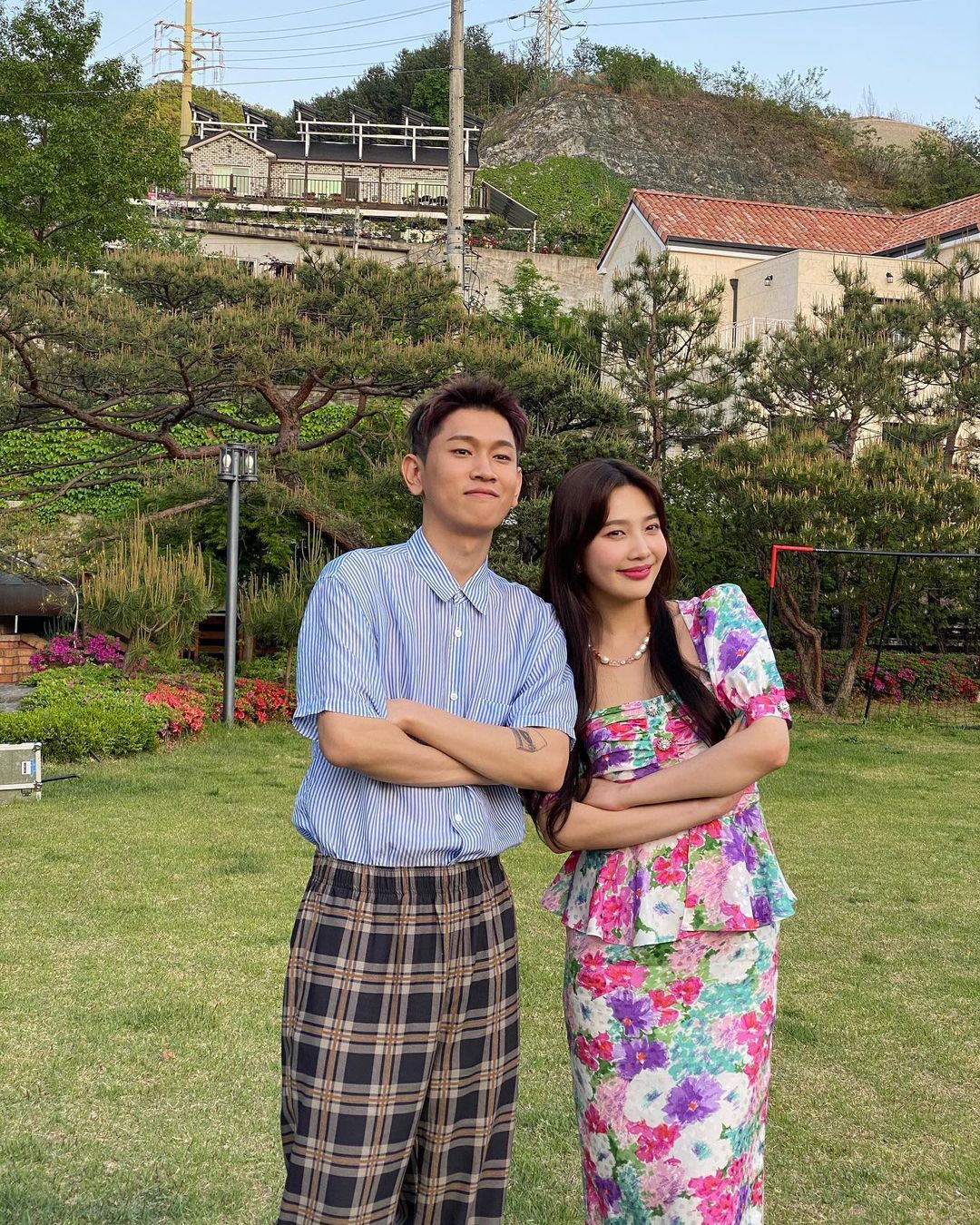 韓國女團Red Velvet Joy與《鬼怪》歌手Crush宣佈拍拖丨 Joy何止是泫雅對手更是最會收藏波鞋的女星