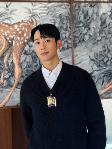 Netflix劇集《DP：逃兵追緝令》確定開拍第二季丨在劇中操肌演軍人的丁海寅私下最愛這5種暖男造型