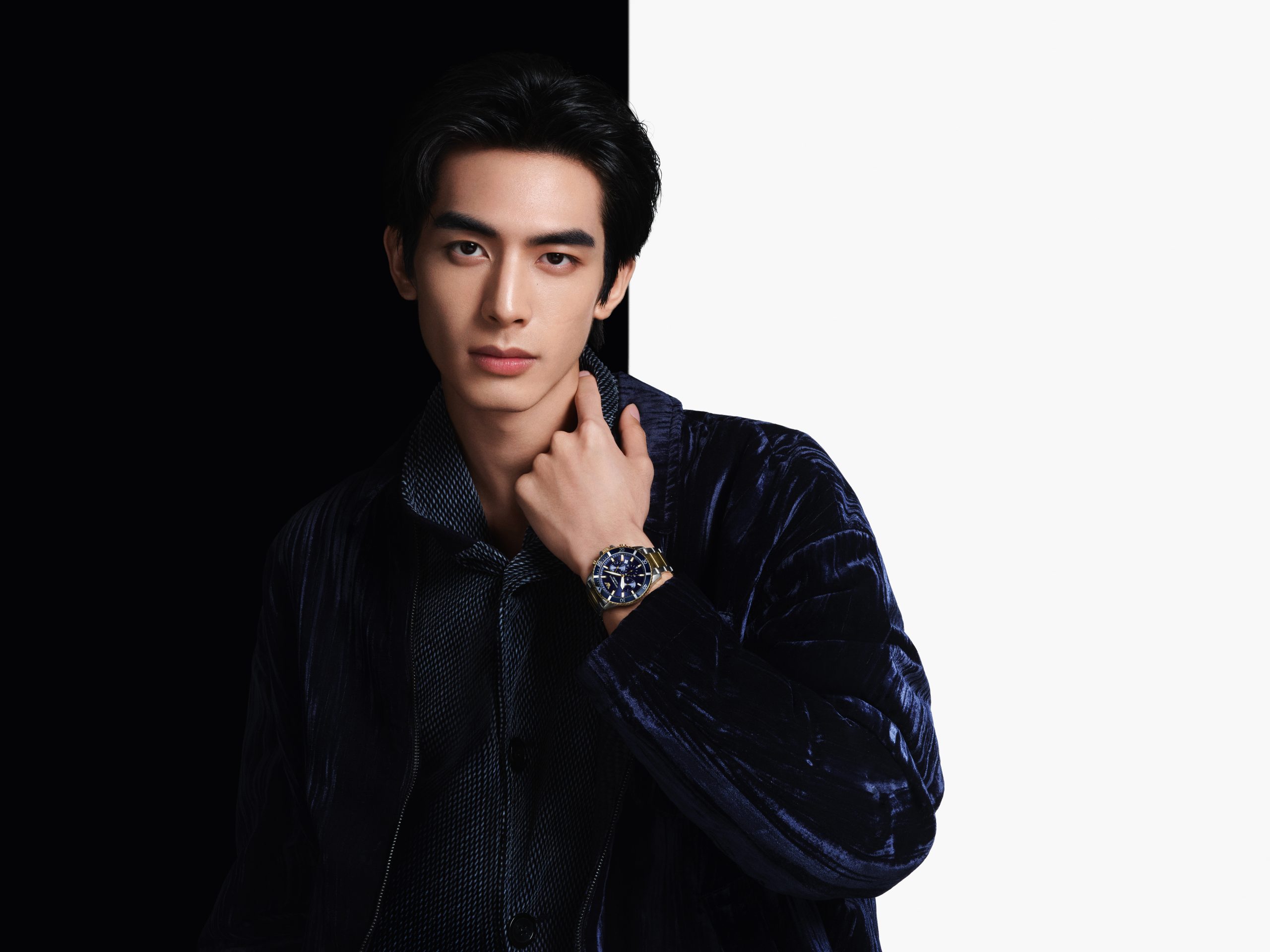 為你提升穿搭的時尚質感丨Emporio Armani 2021秋冬男士腕錶及配飾系列推介