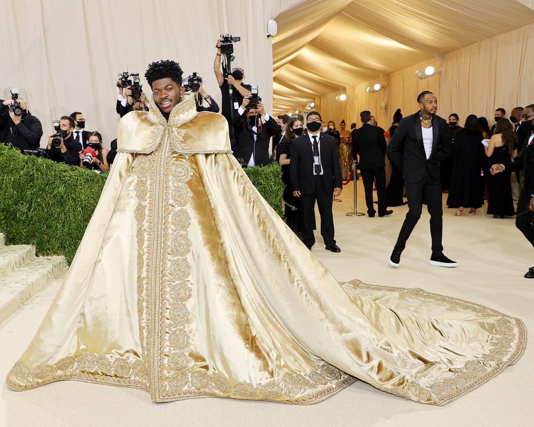 Met Gala 2021丨饒舌歌手Lil Nas X化身聖鬥士星矢、Timothée Chalamet穿Converse行紅地毯惹來熱烈討論