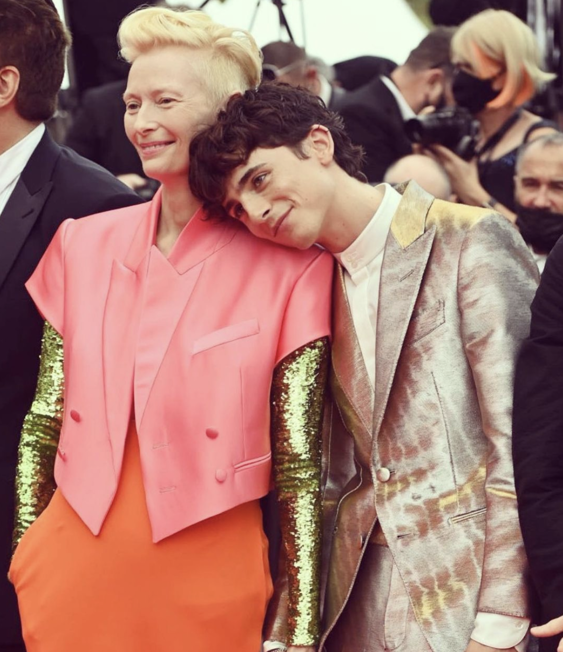 荷里活最時尚男星丨為何「甜茶」Timothée Chalamet獨愛穿Haider Ackermann？