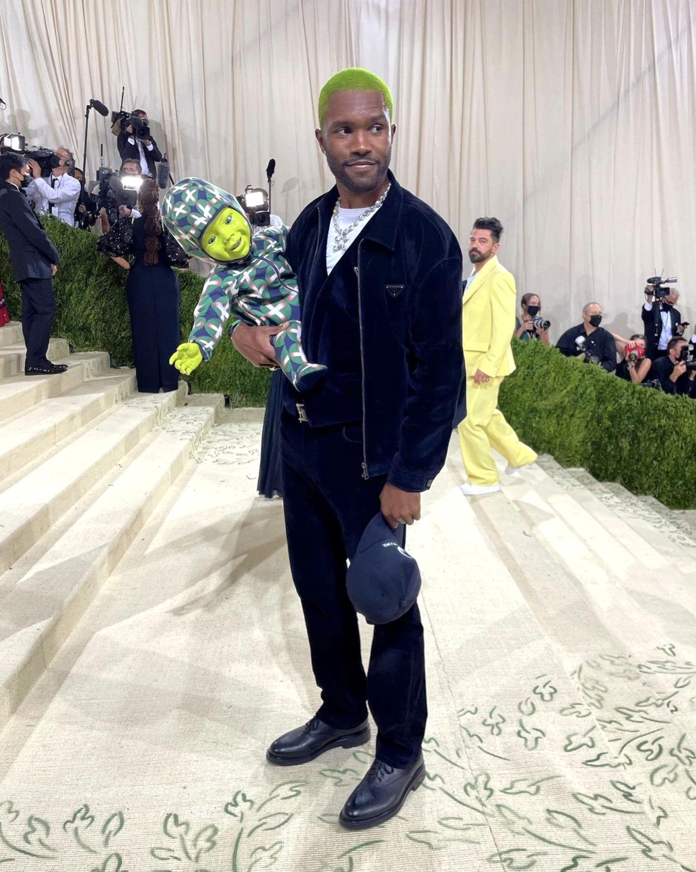 Met Gala 2021丨饒舌歌手Lil Nas X化身聖鬥士星矢、Timothée Chalamet穿Converse行紅地毯惹來熱烈討論