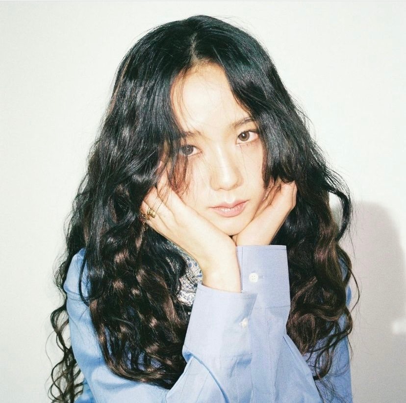 BLACKPINK金智秀將於韓劇《雪滴花》首任女主角｜盤點Jisoo 5個最吸引男生的女友系穿搭