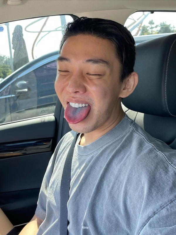 與緋聞男友關係親密|《地獄公使》劉亞仁5件值得留意的事