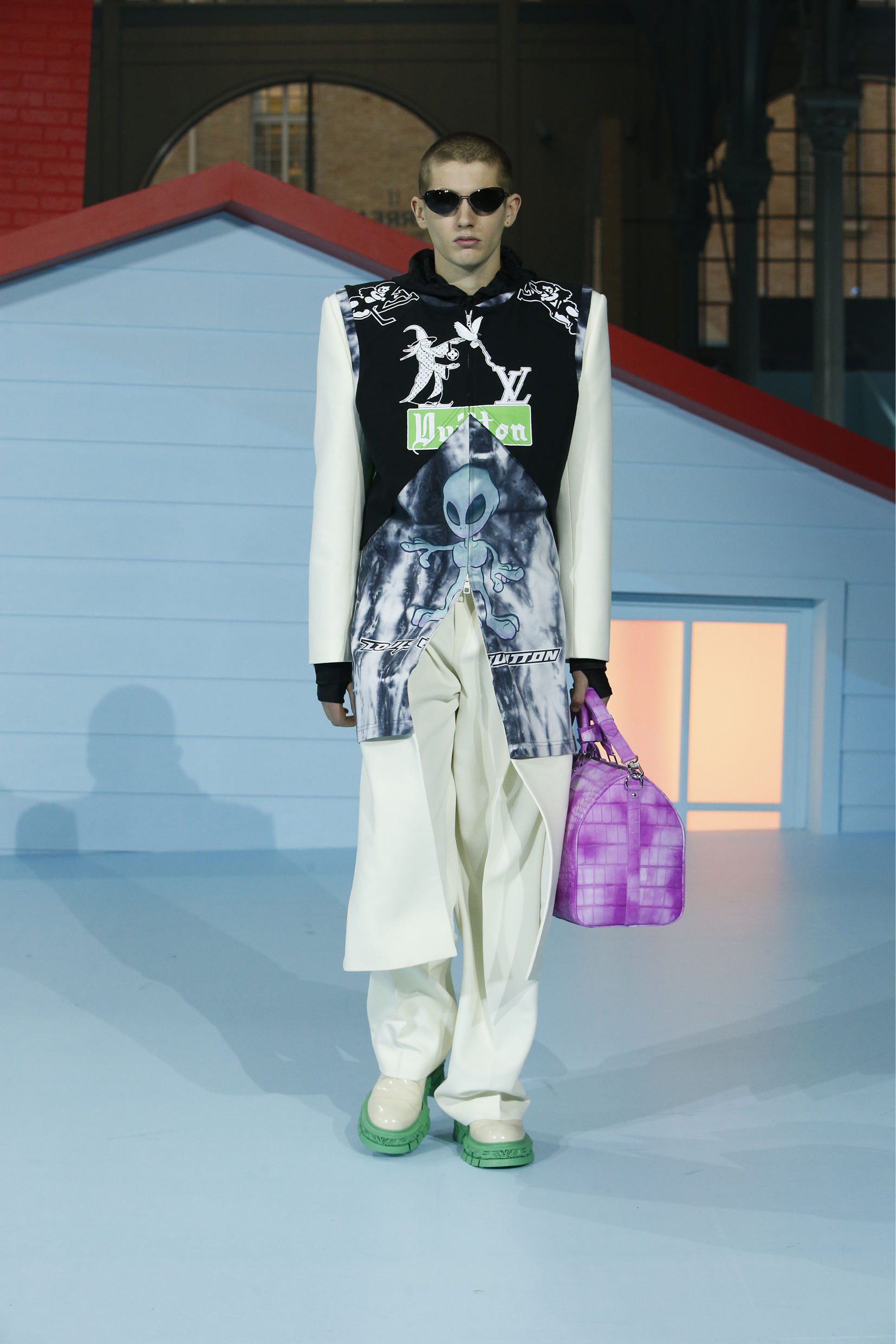 Louis Vuitton 2022秋冬男裝系列6大看點 | Virgil Abloh最後之作、多位名人紅星齊致敬、回顧The Boyhood Ideology創作哲學