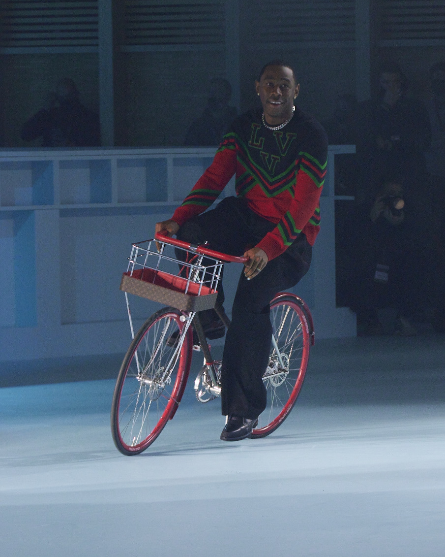 Louis Vuitton 2022秋冬男裝系列6大看點 | Virgil Abloh最後之作、多位名人紅星齊致敬、回顧The Boyhood Ideology創作哲學
