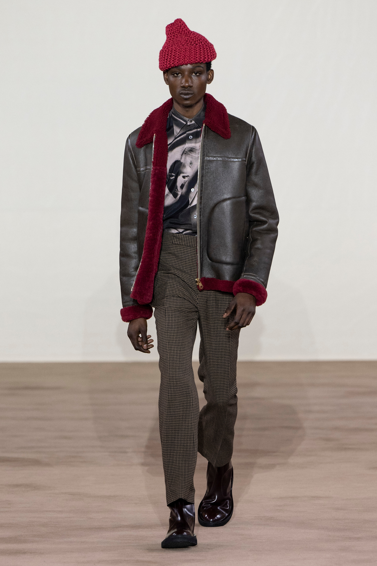 Loewe、Paul Smith及Kenzo 2022 秋冬男裝系列亮點逐一看|用繽紛印花、燈飾演繹來年冬日男裝