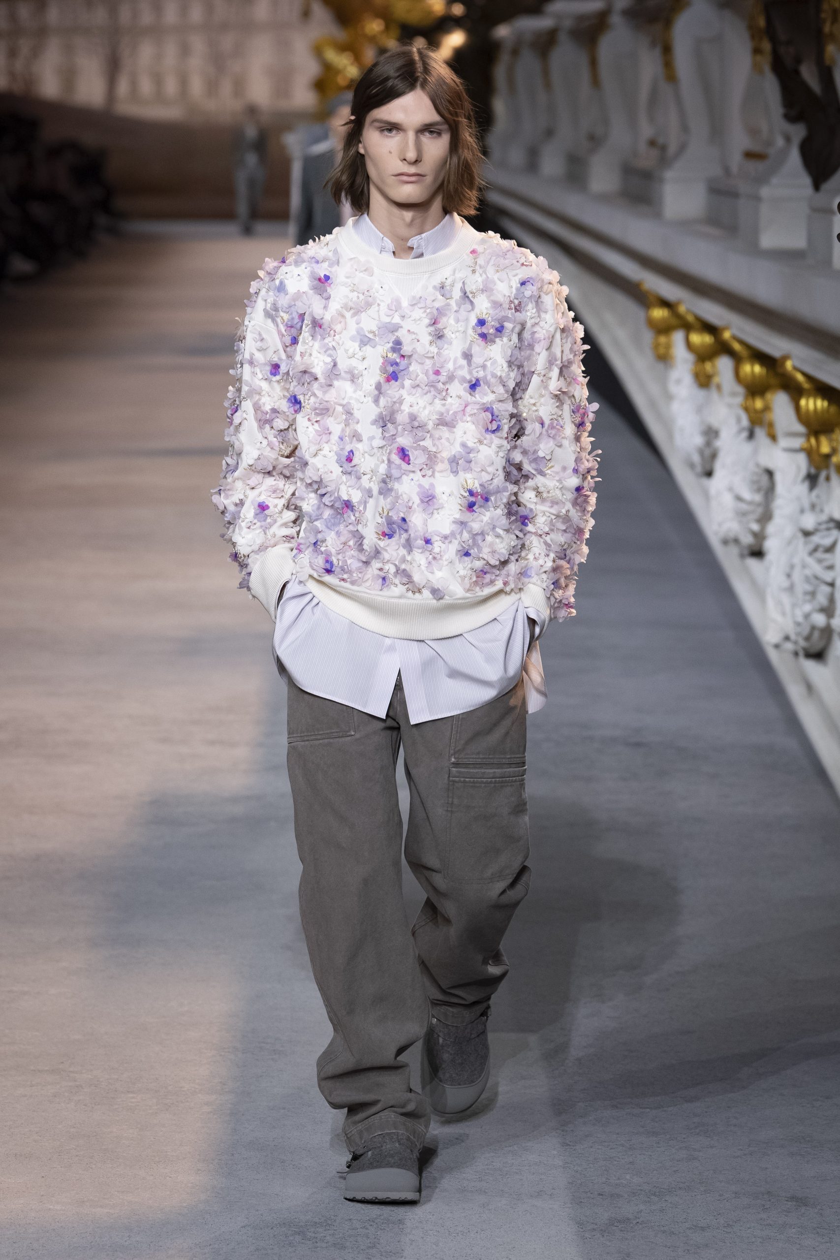 盤點Dior Men 2022冬季男裝系列7大看點丨首次與Birkenstock合作、以男裝Bar Jacket向品牌歷史致敬