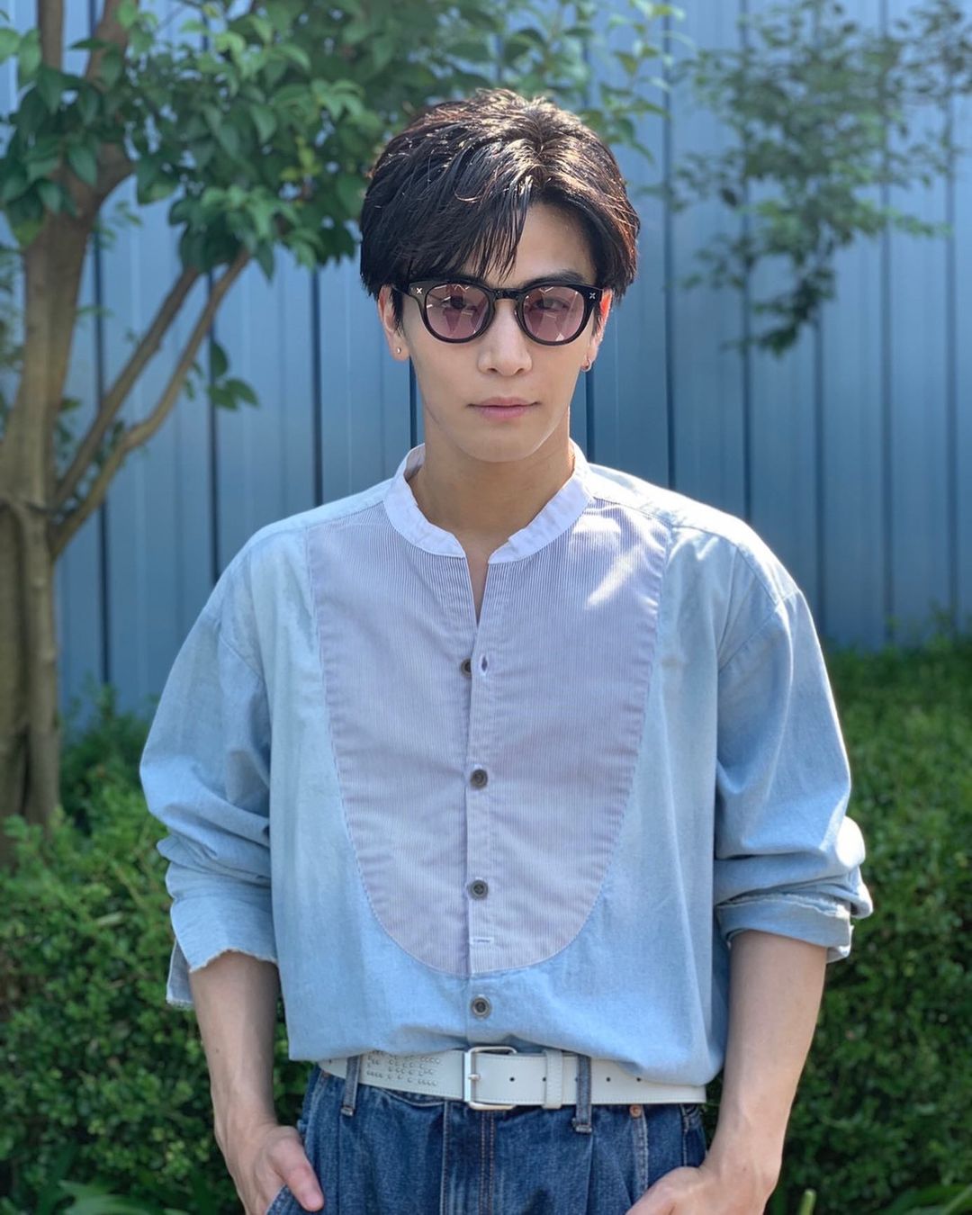 於Netflix日劇《金魚妻》中超大尺度演出、現實是富二代｜盤點5個岩田剛典最愛的時尚單品