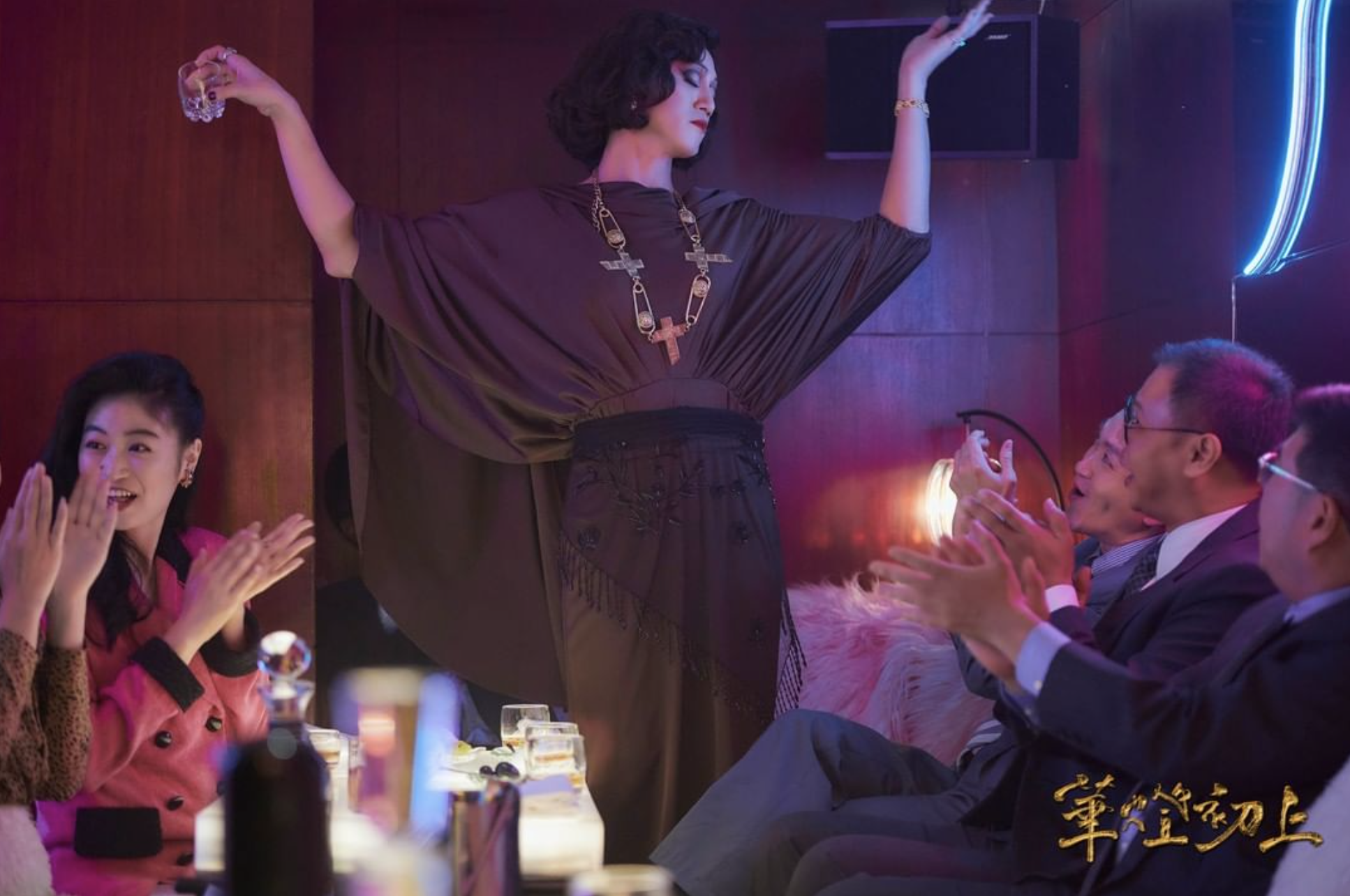 《華燈初上》第三季將上演吳慷仁演跨性別媽媽桑繼續成亮點丨盤點5個姜皓文、Anson Lo在內令人驚豔的反串角色