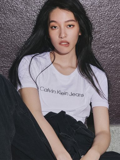 影壇新女力王渝萱：「時刻誠實地面對內心和生活，相信自己正在做的每一件事情。」