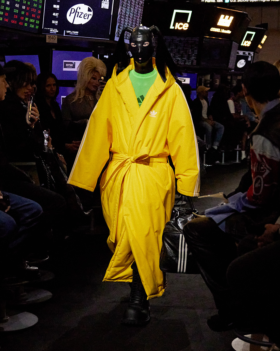 官網已正式發售丨一覽Balenciaga 2023春季系列與adidas聯名系列6大亮點