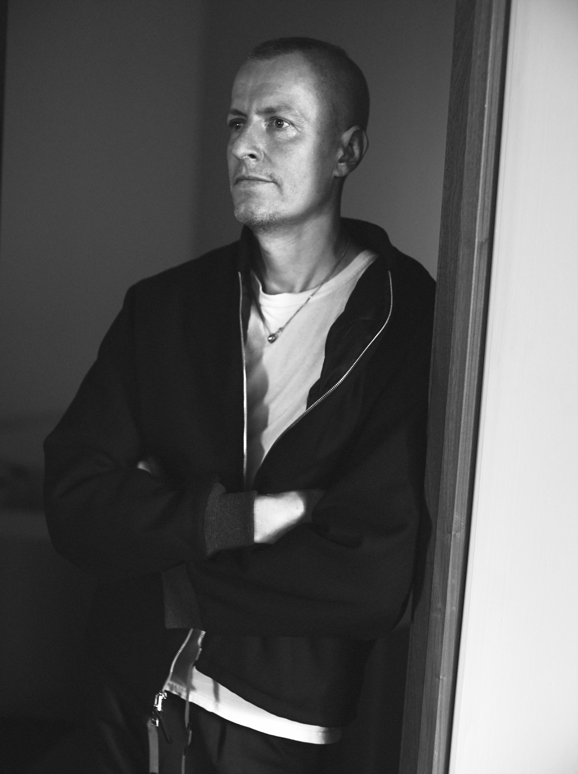 談首個聯乘的膠囊系列丨Lucas Ossendrijver：「Theory代表著紐約和一種生活方式。」