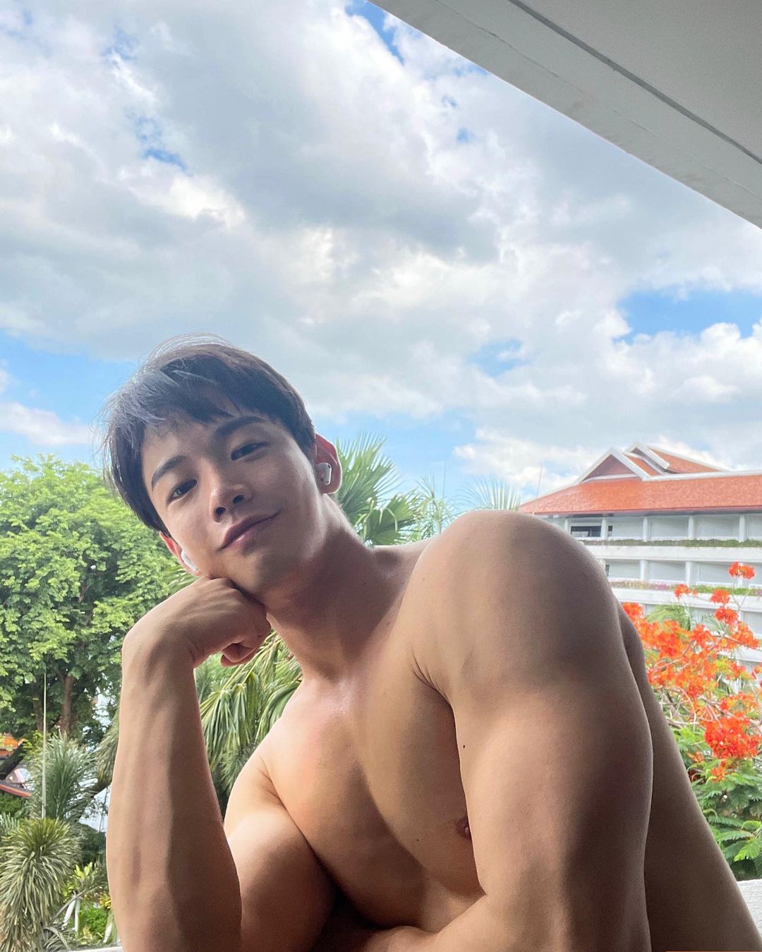 曬傷後脫皮可撕掉嗎？辨清曬傷症狀，學會如何急救曬傷肌膚