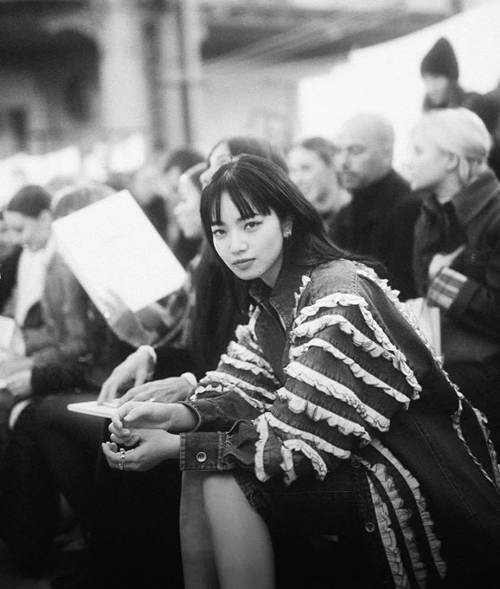 主演催淚作品《餘命十年》在港上映｜「厭世臉女神」小松菜奈為何獲時尚圈及多名導演青睞？ 