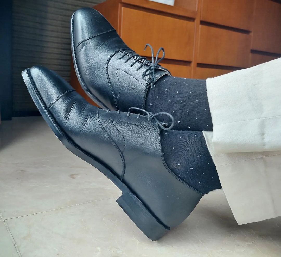 什麼是牛津鞋？推介6個男生Oxford Shoes穿搭配襯方法，散發英倫紳士氣息