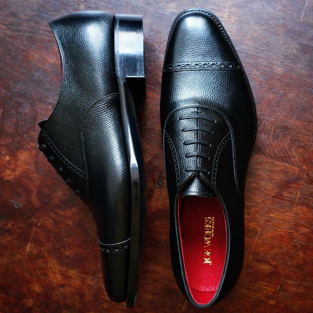 什麼是牛津鞋？推介6個男生Oxford Shoes穿搭配襯方法，散發英倫紳士氣息