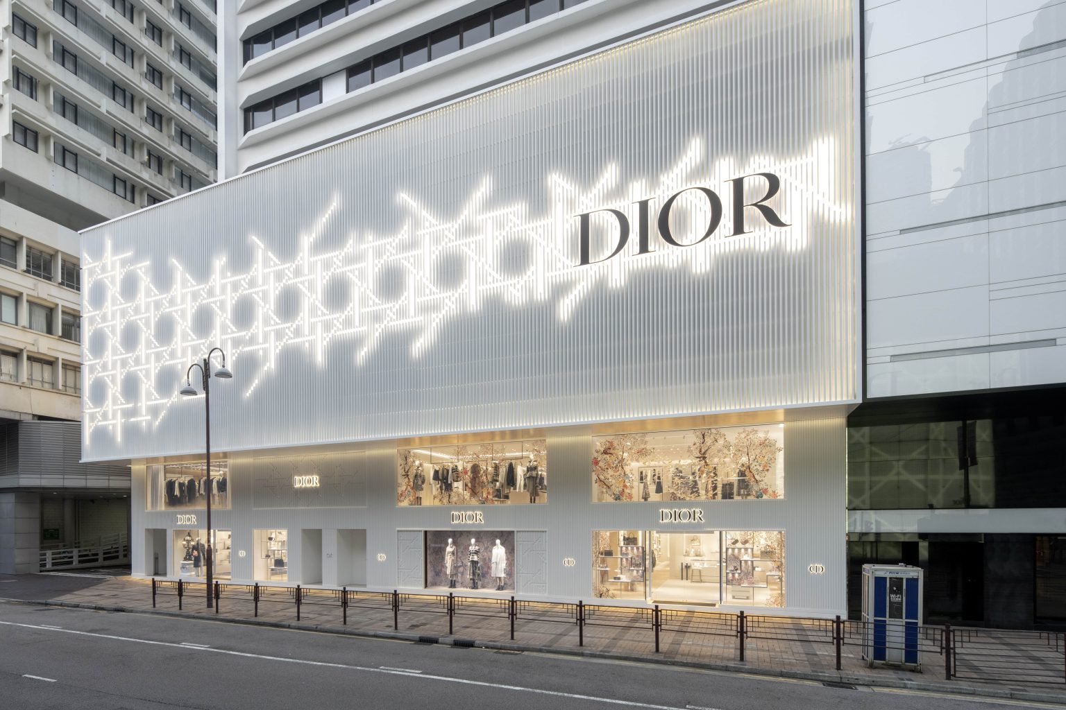 Dior全新旗艦店開幕：延續經典美學 - men's uno Hong Kong