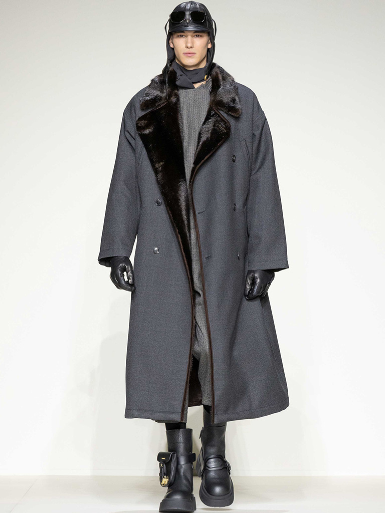 從飛行員取靈感,打造優雅時尚 | 盤點Emporio Armani 2023秋冬男裝系列7大看點
