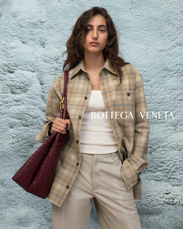 重新演繹Intrecciato皮革工藝丨Bottega Veneta最新Andiamo手袋登場