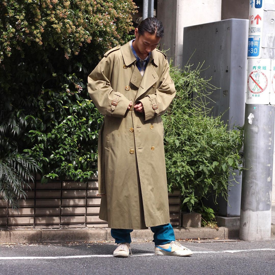 男生乾濕褸穿搭締造高級感，推介8個時尚Trench Coat配襯造型示範