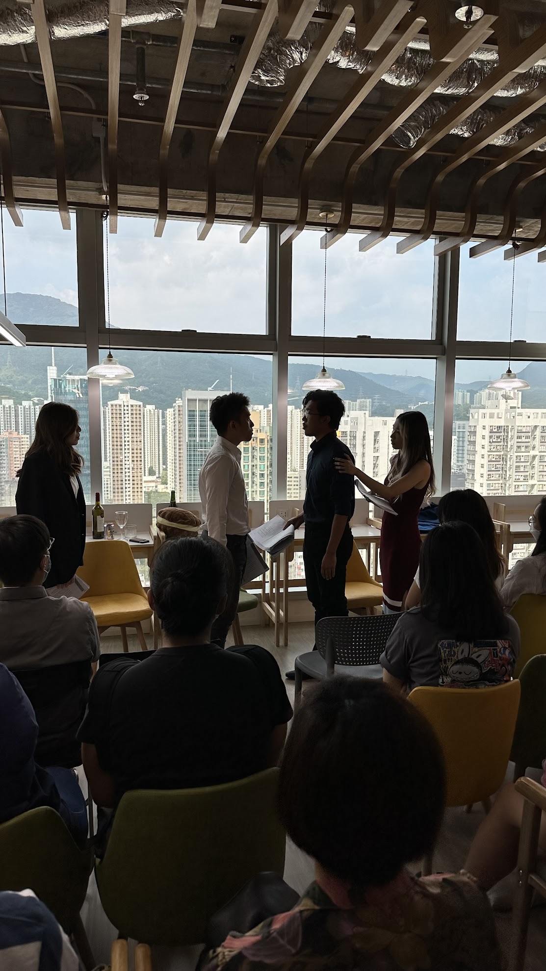 入場戀愛｜劇團「不日試演」以互動形式帶領觀眾探討兩性關係