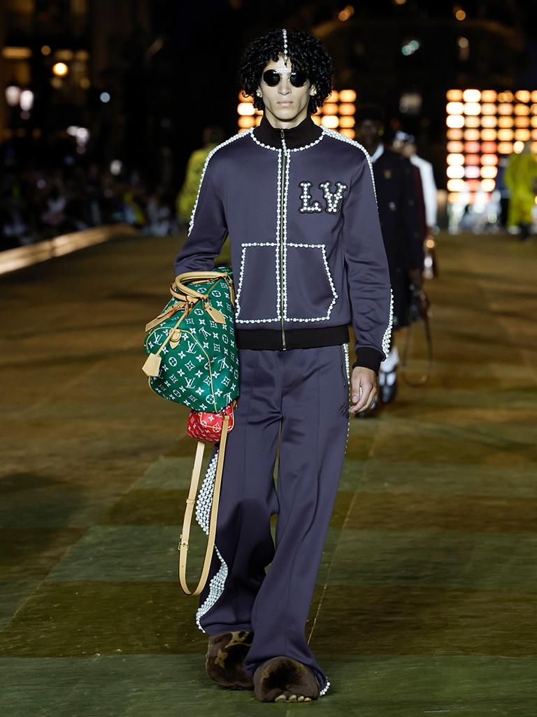 萬眾期待！Pharrell Williams 首個系列大玩喜愛的Damier、珍珠元素 | 一文看清Louis Vuitton SS24系列12個看點